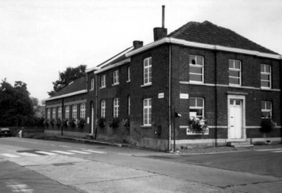 Spalbeek, oude school en gemeentehuis